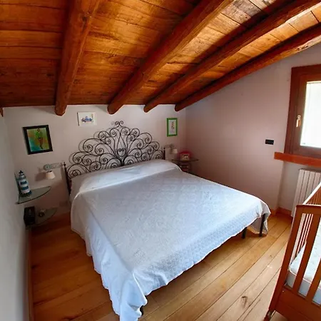 Da Gesi Alloggio per agriturismo *